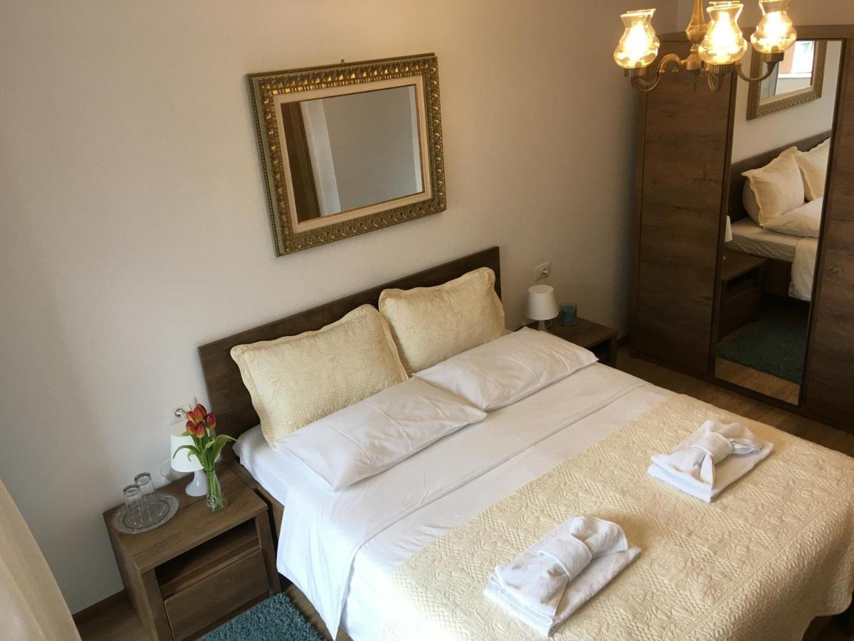 Elegantza Suites Braszów Zewnętrze zdjęcie